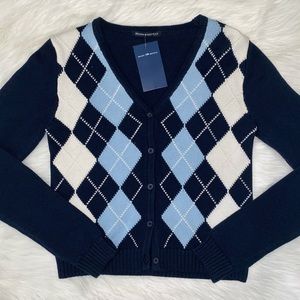 Brandy Melville Elizabeth Sweater